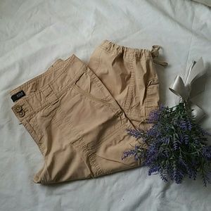 A.N.A Crop Cargo Kakis